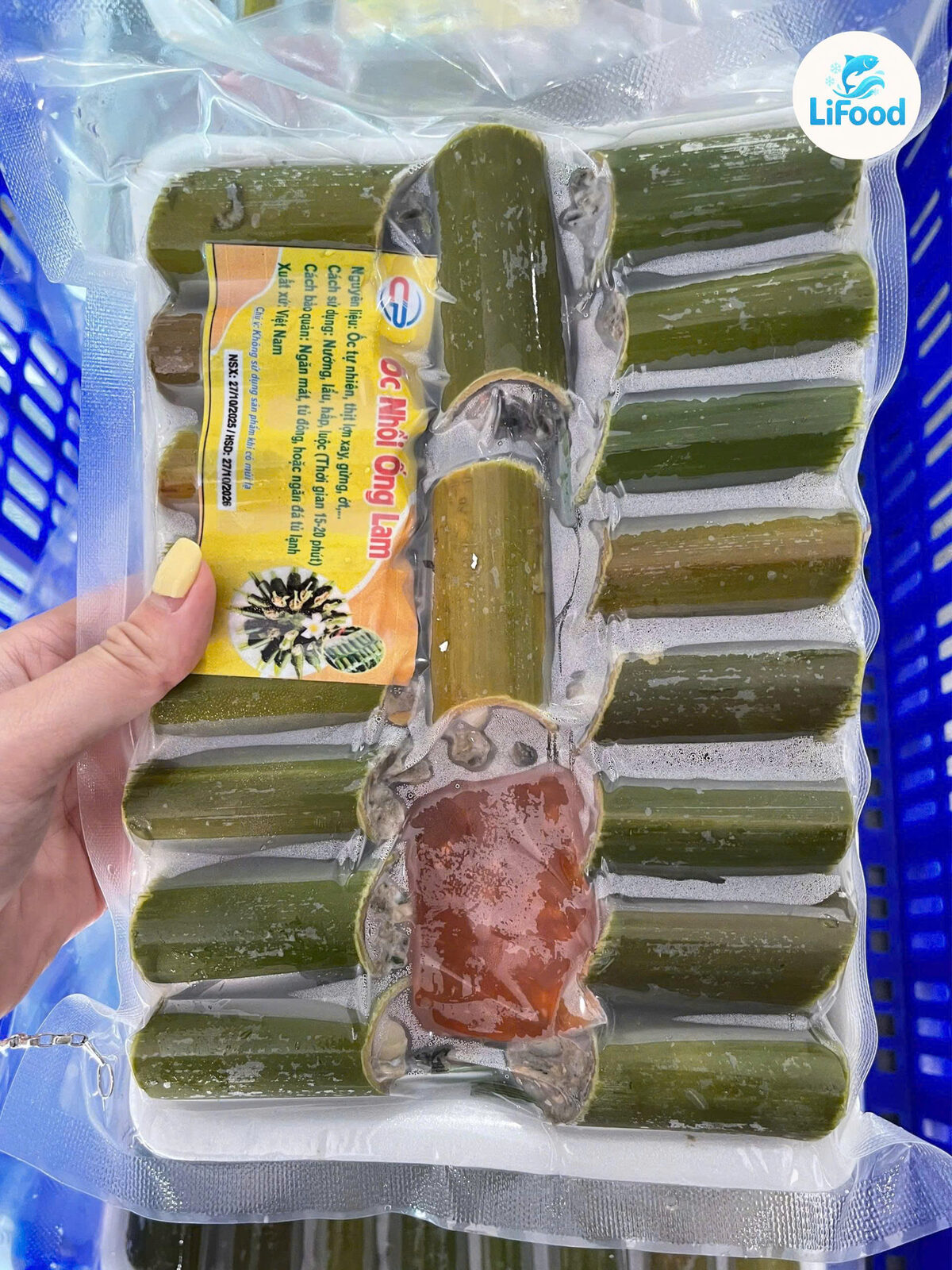 Ốc Nhồi Ống Lam LiFood