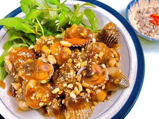 4. Hoàn thiện món ăn