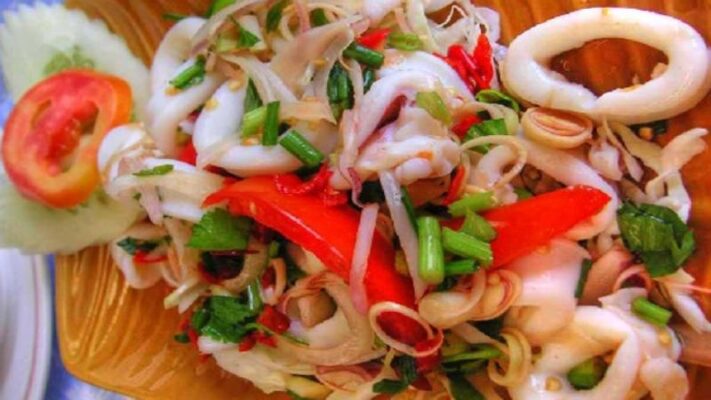 4. Trộn gỏi