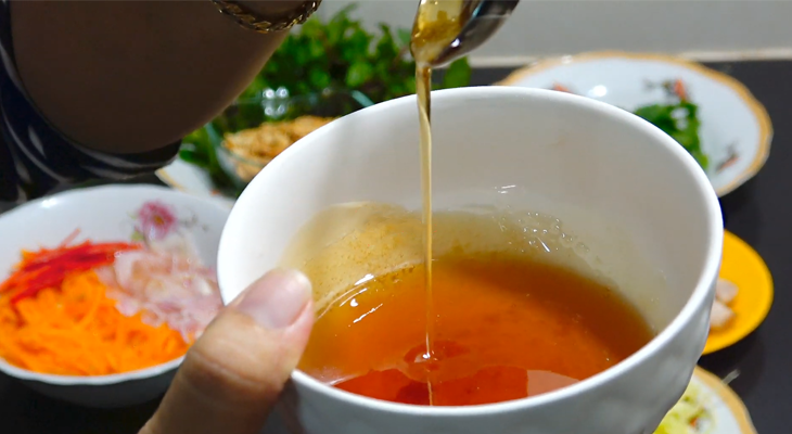 Pha nước trộn gỏi