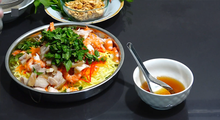 Trộn gỏi