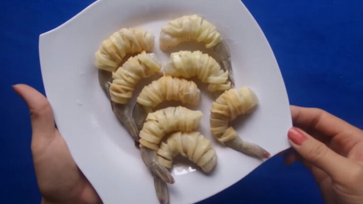 Cuộn và chiên